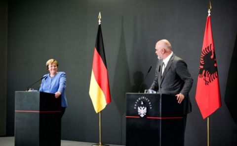 Merkel pershendet Open Balkan: Shqiperia dhe Maqedonia kane permbushur kushtet